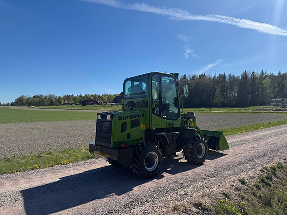 NordMex LM107 Hjullastare – CE | Steg V | 4x4 | Vikt: 2300kg 7 of 12