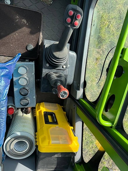 NordMex LM107 Hjullastare – CE | Steg V | 4x4 | Vikt: 2300kg 11 of 12