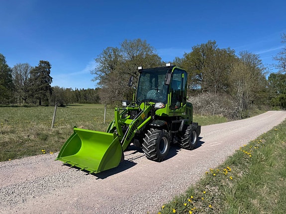 NordMex LM107 Hjullastare – CE | Steg V | 4x4 | Vikt: 2300kg