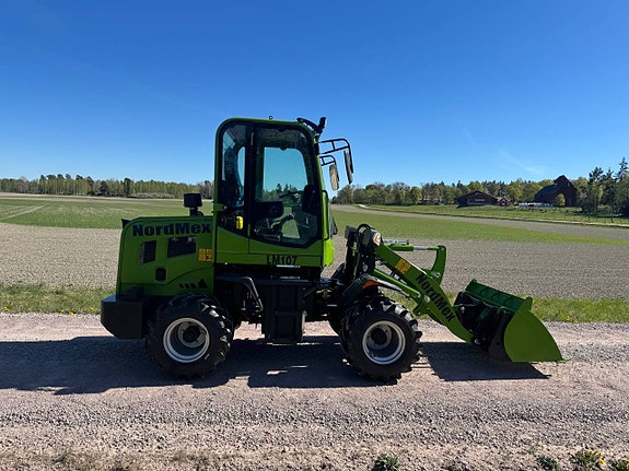 NordMex LM107 Hjullastare – CE | Steg V | 4x4 | Vikt: 2300kg 6 of 12