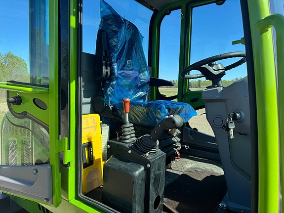 NordMex LM107 Hjullastare – CE | Steg V | 4x4 | Vikt: 2300kg 10 of 12