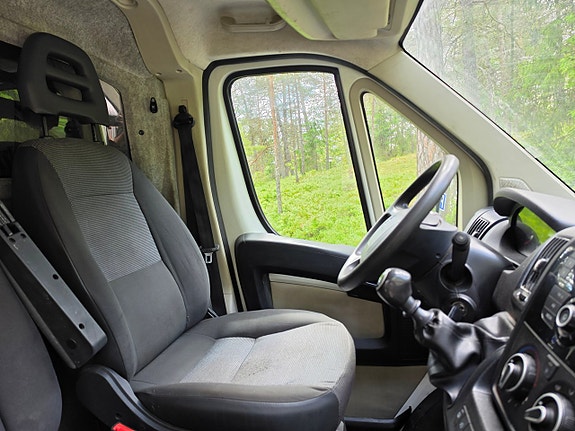 Peugeot Boxer 11 of 22