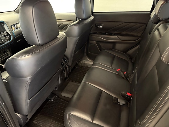 Mitsubishi Outlander 8 of 14