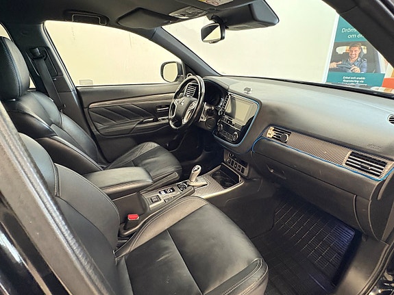 Mitsubishi Outlander 13 of 14