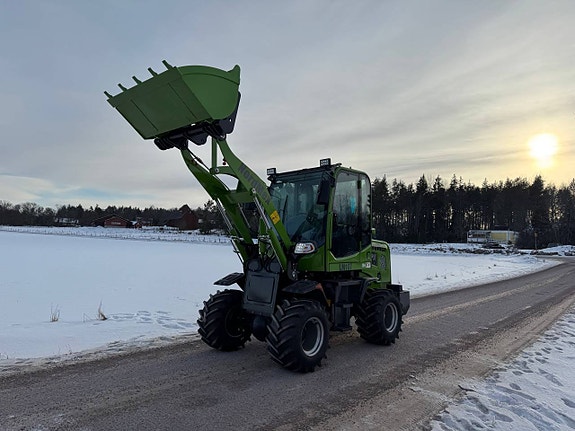 NordMex LM107 Hjullastare – CE | Steg V | 4x4 | Lyft: 1000kg
