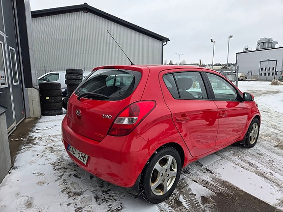 Hyundai i20 5 of 5