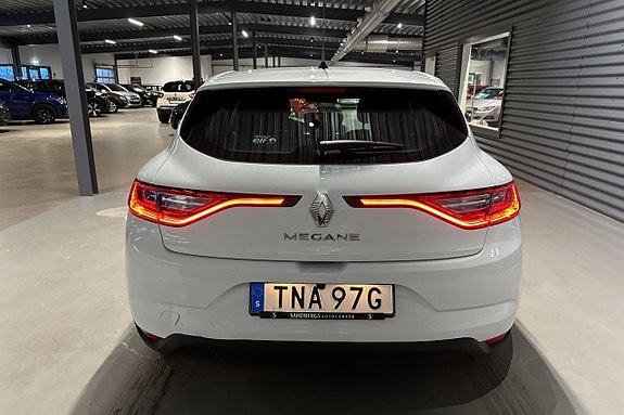 Renault Megane 5 of 16