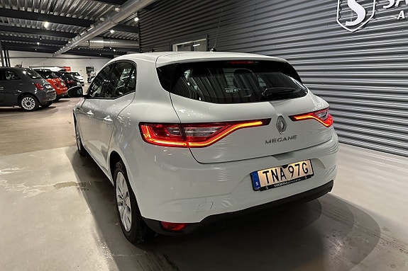 Renault Megane 6 of 16