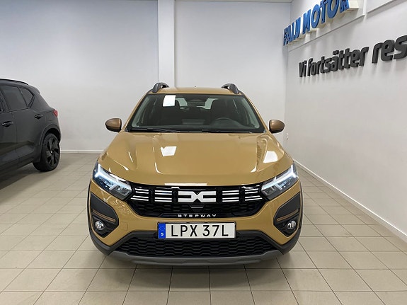 Dacia Sandero Stepway 3 of 5