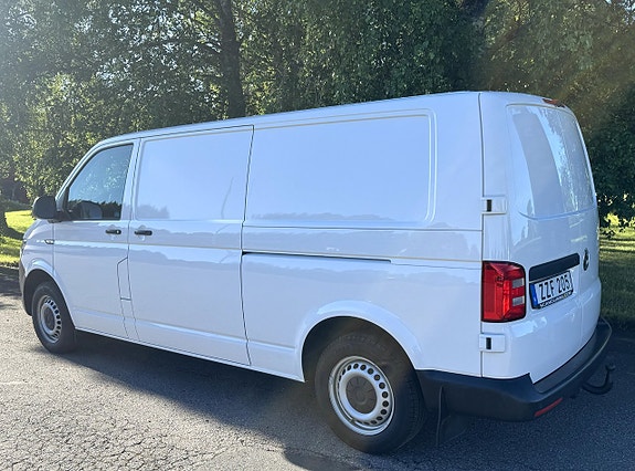 Volkswagen Transporter 7 of 22