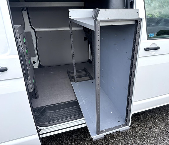 Volkswagen Transporter 10 of 22