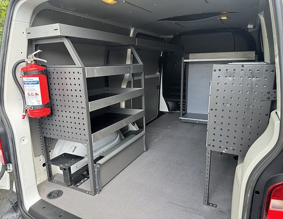Volkswagen Transporter 18 of 22