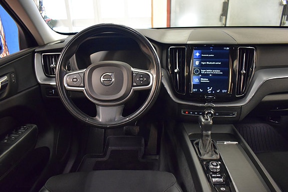 Volvo XC60 7 of 22