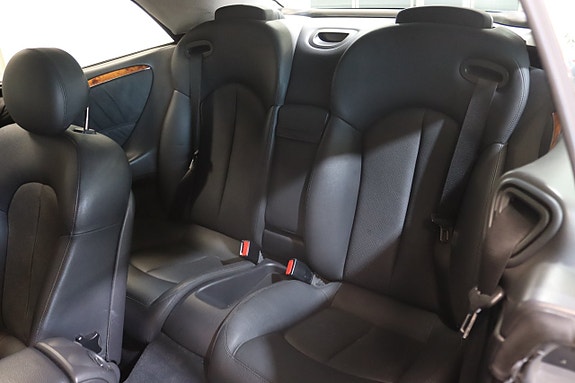 Mercedes-Benz CLK200 15 of 23