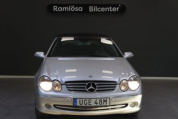 Mercedes-Benz CLK200 5 of 23