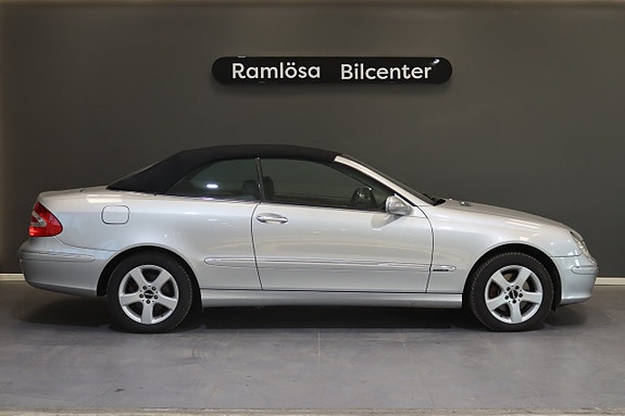 Mercedes-Benz CLK200 4 of 23