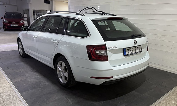Skoda Octavia 4 of 5