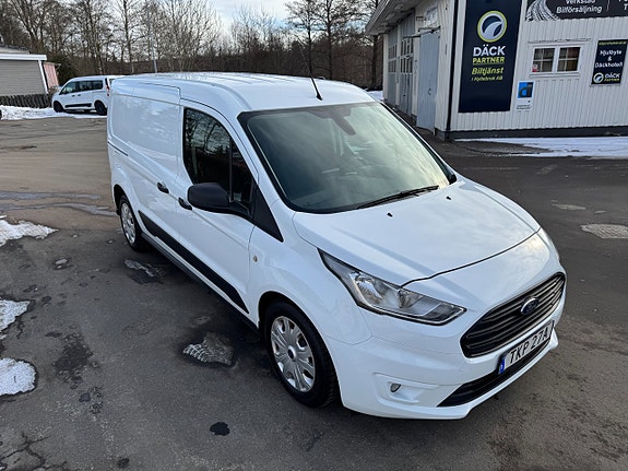 Ford Transit Connect 13 of 22