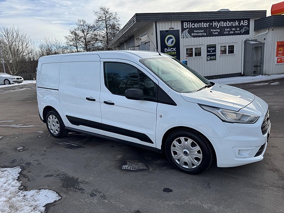Ford Transit Connect 10 of 22