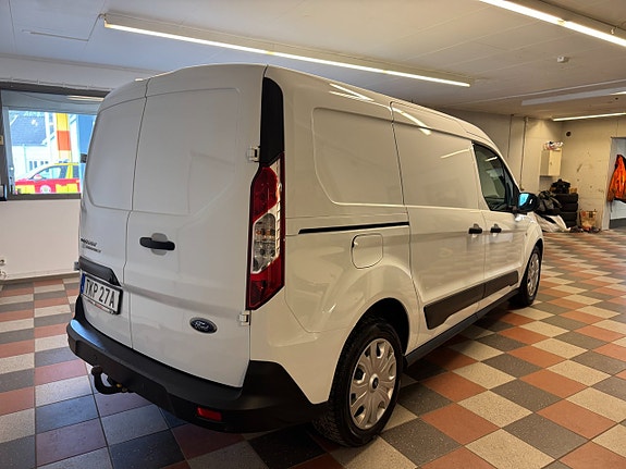 Ford Transit Connect 8 of 22