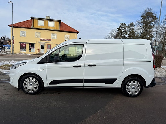 Ford Transit Connect 11 of 22