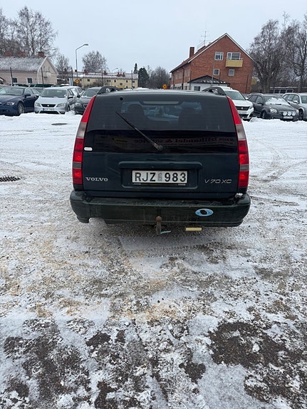 Volvo V70 5 of 5