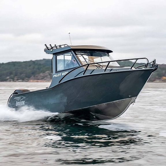 ÖRNVIK PILOT 625 MED HONDA 115 HK - 2026 4 of 5