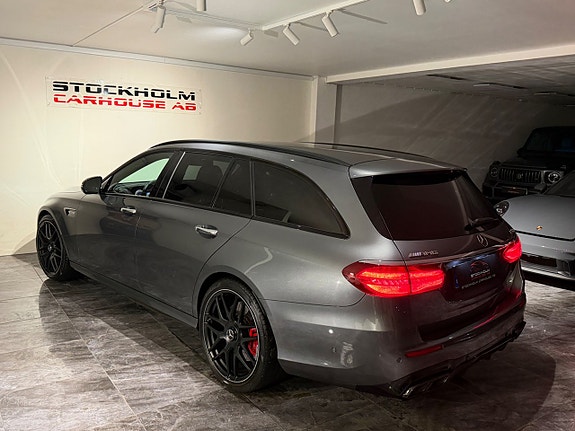 Mercedes-Benz AMG GT Black Series 4 of 5