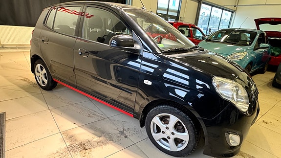 Kia Picanto 10 of 15