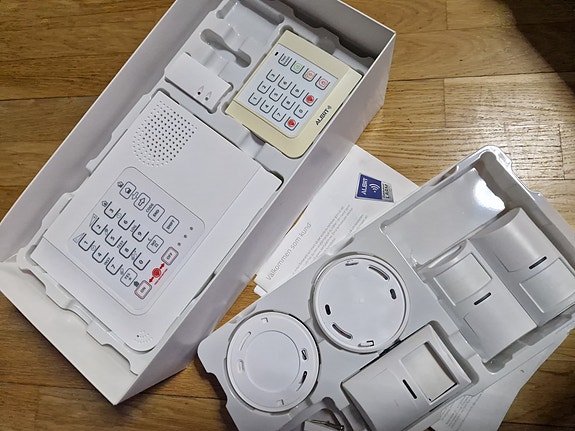 Product image 3 of 4