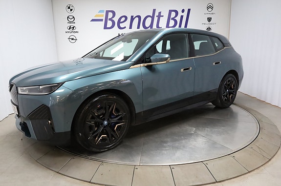 BMW iX 5 of 5
