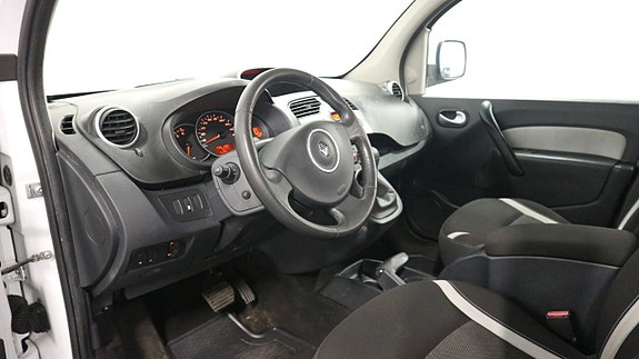 Renault Kangoo Express 11 of 28