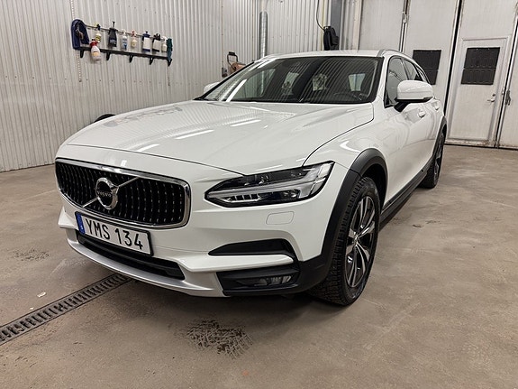 Volvo V90 Cross Country