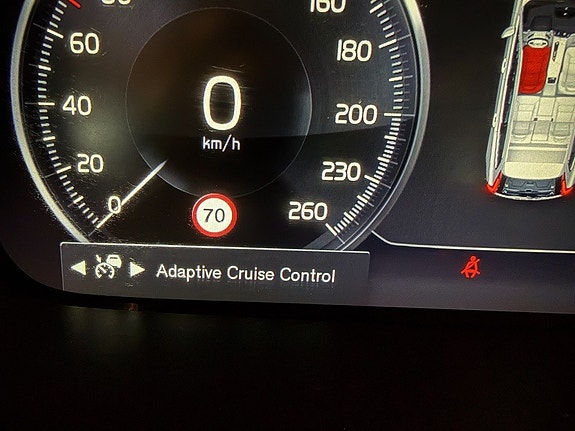 Volvo V90 Cross Country 17 of 24