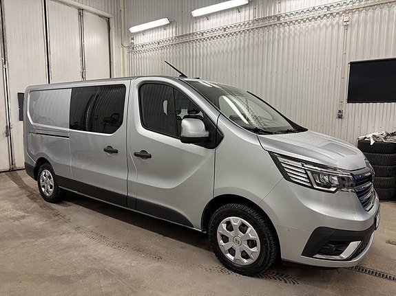 Renault Trafic 5 of 19