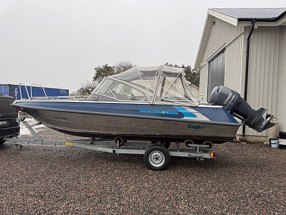 Buster Magnum 2004 yamaha 225 2012