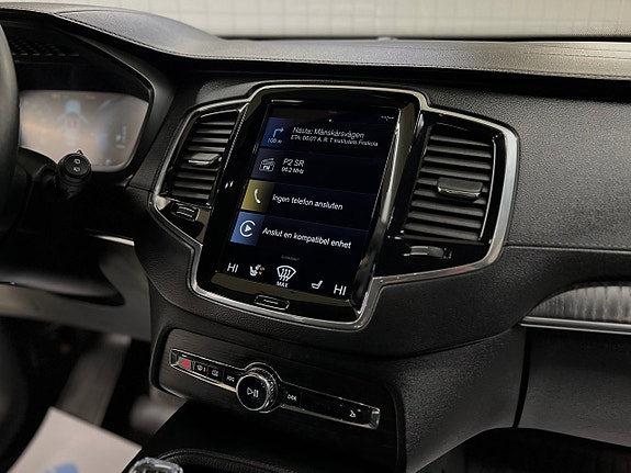 Volvo XC90 23 of 30