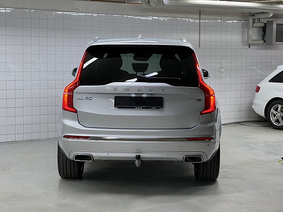Volvo XC90 17 of 30