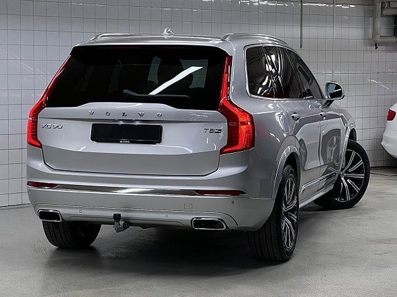 Volvo XC90 11 of 30