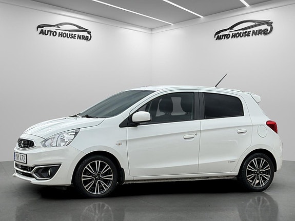 Mitsubishi Space Star 2 of 22
