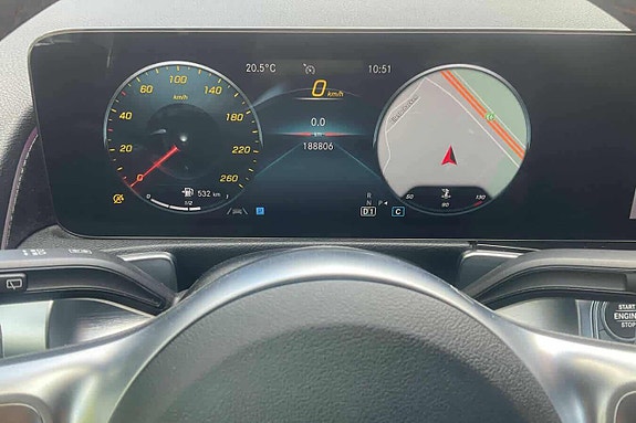 Mercedes-Benz GLB200 d 6 of 6