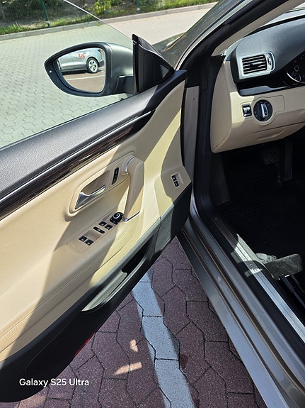 Volkswagen CC 5 of 10