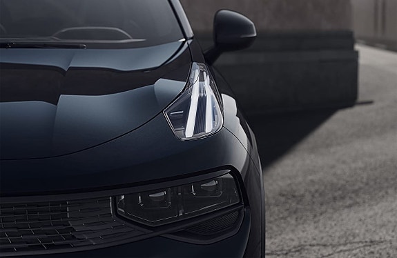 Lynk & Co 01 3 of 7