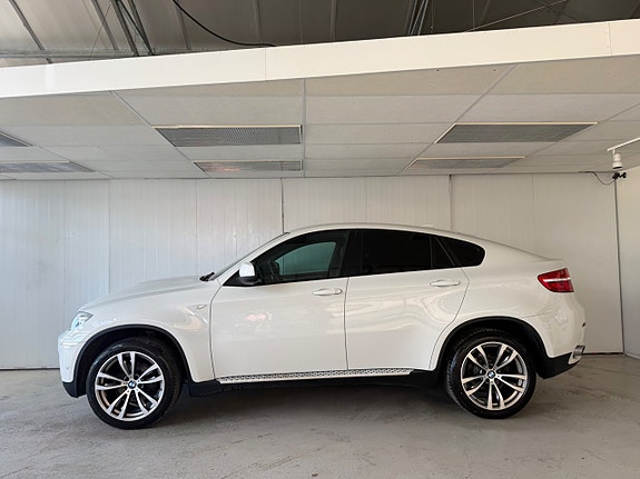 BMW X6 2 of 13