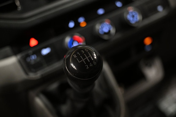 Volkswagen Crafter 21 of 28