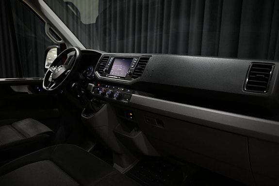 Volkswagen Crafter 18 of 28