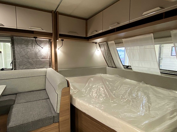 Knaus 580 qs 2 of 5