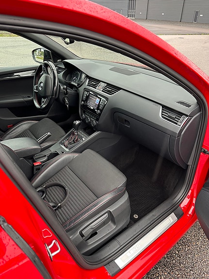 Skoda Octavia 6 of 6