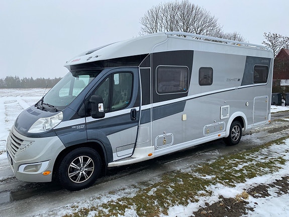Dethleffs T 7150 Comfort Master Class 150hk/ automat/ Långbäddar/ Alde/ Solceller