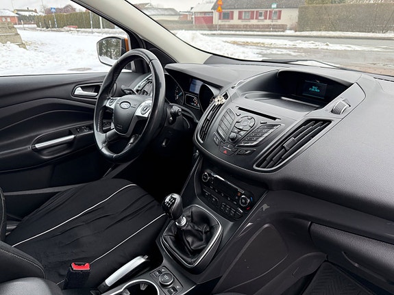 Ford Kuga 8 of 10